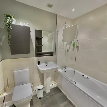 Monkbridge Mews Апартаменты