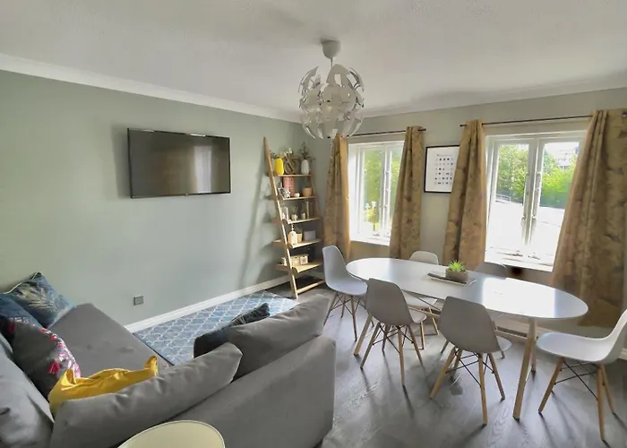 Monkbridge Mews Apartament